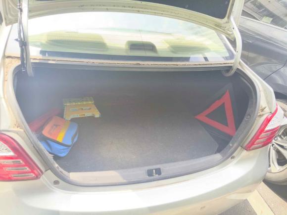 [济南·鲁A] 二手丰田威驰2011款 1.6L GL-i 天窗版 MT