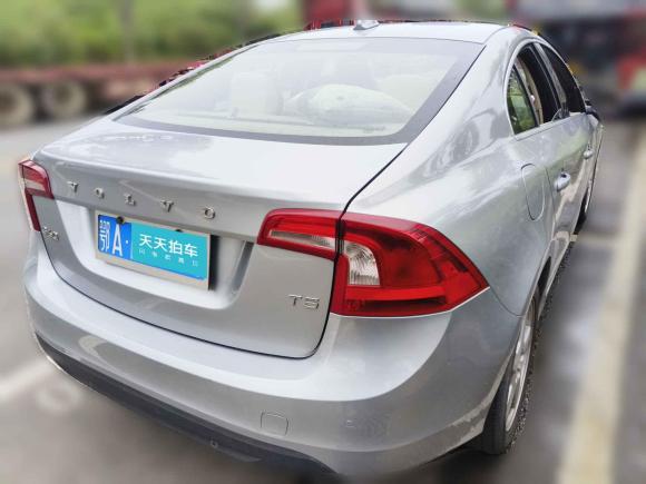 [武汉·鄂A] 二手沃尔沃沃尔沃S602013款 T5 智雅版