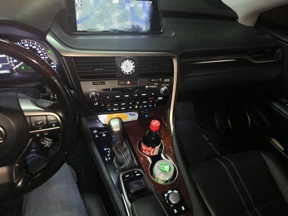 [广州·粤A] 二手雷克萨斯雷克萨斯RX2016款 300 四驱豪华版 国V