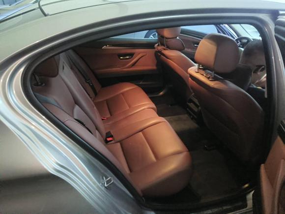 [广州·津K] 二手宝马宝马5系2017款 520Li 典雅型