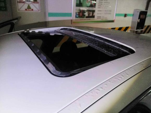 [成都·川A] 二手雪铁龙雪铁龙C52014款 1.6T 自动尊享型