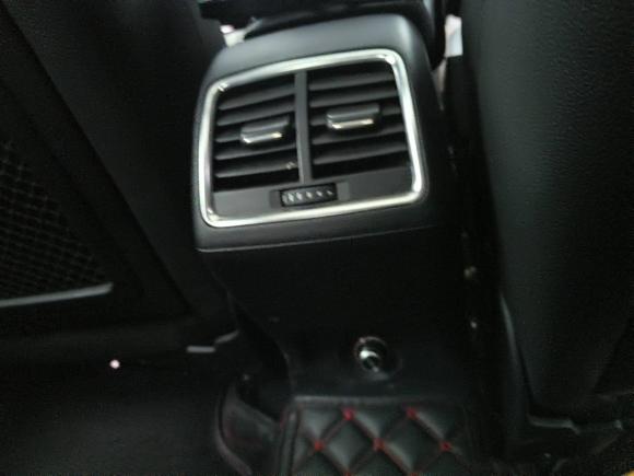 [温州·浙C] 二手奥迪奥迪Q32012款 35 TFSI quattro 舒适型