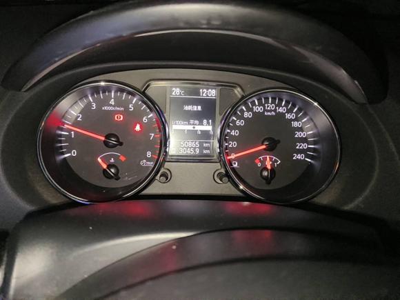 [杭州·浙A] 二手日产逍客2012款 1.6XE 风 5MT 2WD