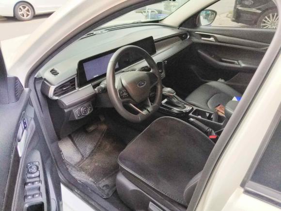 [上海·沪M] 二手福特福睿斯2021款 1.5L 自动钻石版