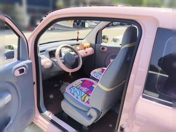 [上海·苏E] 二手奔腾奔腾小马2025款 222km 灵动马