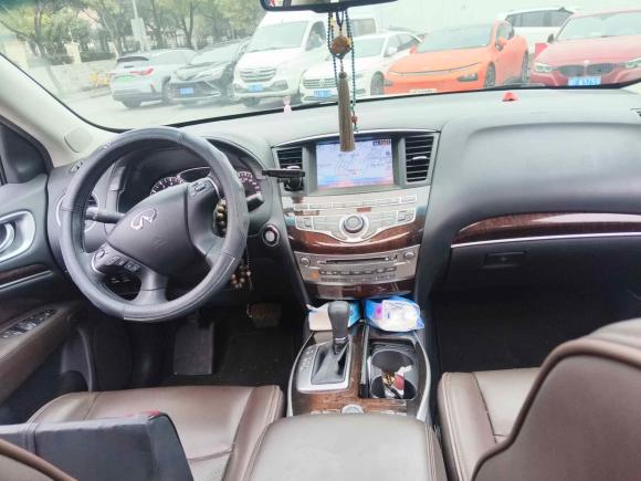 [上海·沪A] 二手英菲尼迪英菲尼迪QX602014款 2.5 S/C Hybrid 两驱卓越版