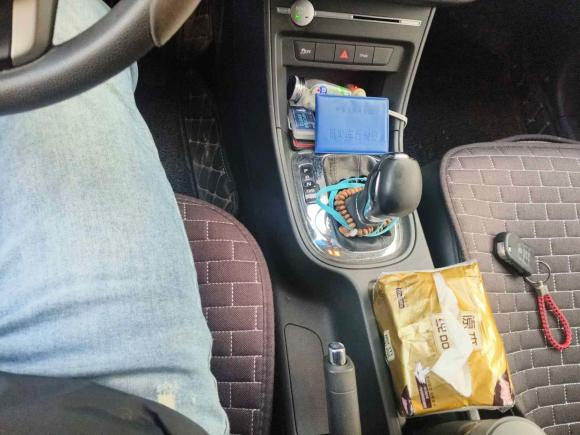 [无锡·苏B] 二手荣威荣威3602017款 1.5L 自动豪华版