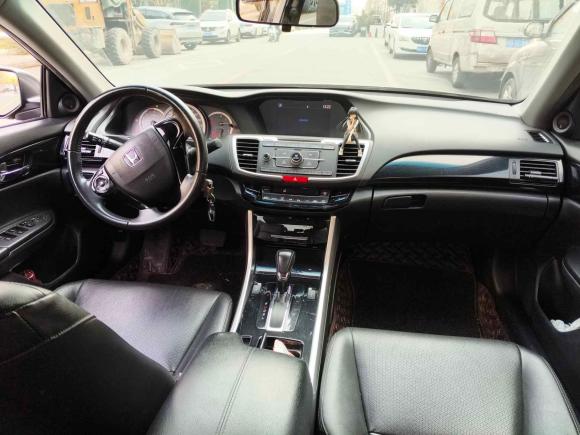 [成都·川A] 二手本田雅阁2016款 2.0L 精英版