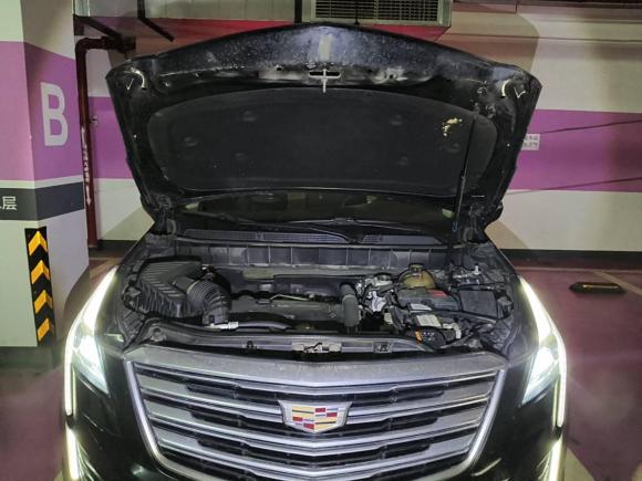 [武汉·鄂E] 二手凯迪拉克凯迪拉克XT52018款 28T 四驱豪华型