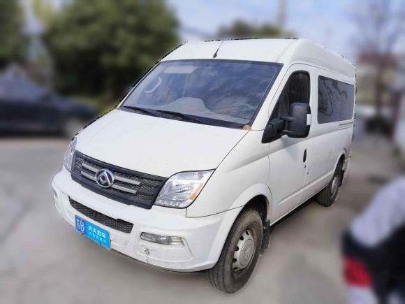 [无锡·苏B] 二手大通新途V802023款 2.0T 手动经典傲运通短轴中顶5/6座