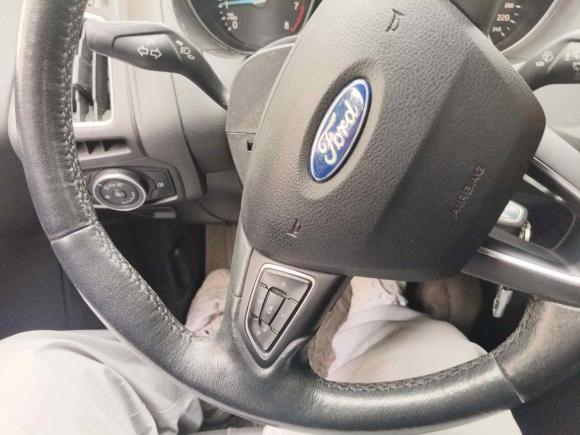 [湖州·浙E] 二手福特福克斯2015款 三厢 1.6L 自动风尚型