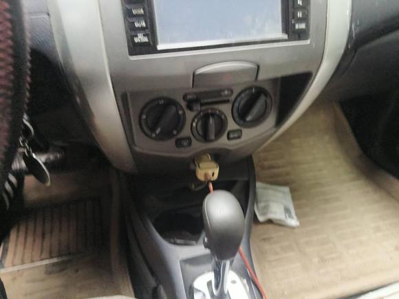 [杭州·浙A] 二手日产骊威2013款 劲锐 1.6XL CVT舒适版