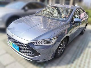 比亚迪秦PLUS2024款 荣耀版 DM-i 55KM领先型