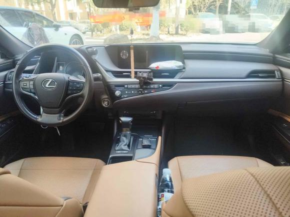 [上海·沪B] 二手雷克萨斯雷克萨斯ES2020款 260 卓越版