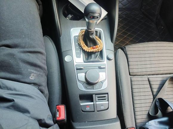 [杭州·浙A] 二手奥迪奥迪A32020款  Limousine 35 TFSI 运动型 国VI