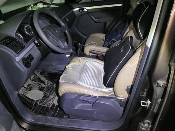 [上海·沪B] 二手大众途安2013款 1.4T 手动风尚版5座