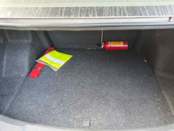 [广州·粤E] 二手别克英朗2018款 15T 双离合精英型 国V