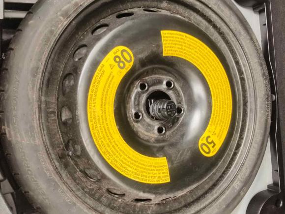 [常州·苏D] 二手奥迪奥迪A4L2017款 Plus 40 TFSI 风尚型