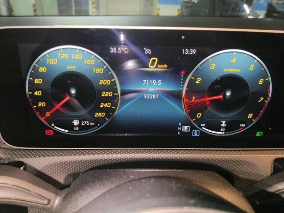 [青岛·鲁B] 二手奔驰奔驰A级2019款 A 200 L 运动轿车