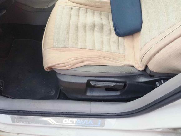 [苏州·苏E] 二手斯柯达明锐2015款 1.6L 手动逸杰版