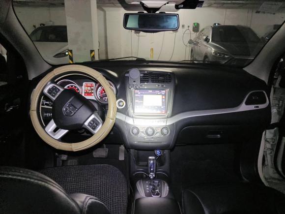 [上海·沪A] 二手道奇酷威2013款 2.4L 两驱尊尚版