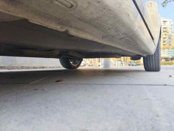 [武汉·鄂M] 二手奇瑞艾瑞泽52016款 1.5L CVT领潮版