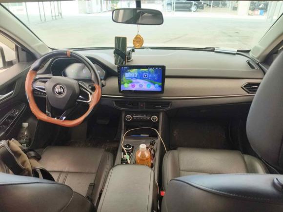 [广州·粤A] 二手威马汽车威马E.52021款 改款 500 即客行