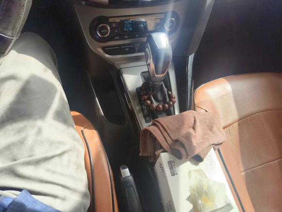 [合肥·皖A] 二手福特福克斯2012款 两厢 1.6L 自动风尚型