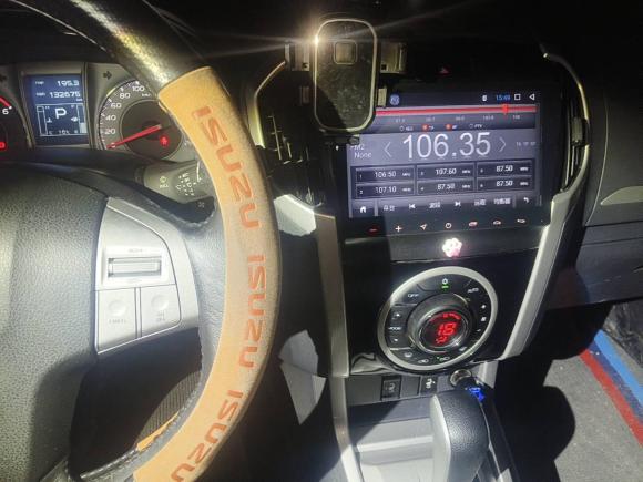 [金华·云A] 二手五十铃mu-X牧游侠2017款 2.5T 两驱自动尊享型 7座