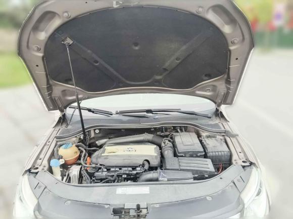 [成都·川A] 二手大众一汽-大众CC2011款 2.0TSI 豪华型