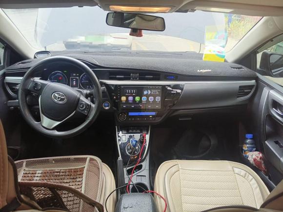 [广州·粤A] 二手丰田雷凌2016款 双擎 1.8H GS E-CVT精英天窗版