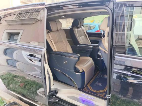 [上海·沪B] 二手别克别克GL82023款 ES陆尊 舒适型