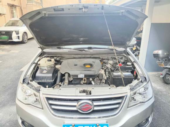 [杭州·粤E] 二手陆风陆风X82014款 探索版 2.5T 柴油4X4豪华型