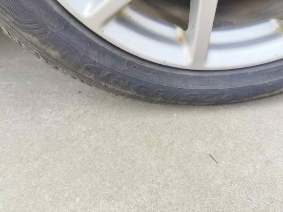 [上海·沪C] 二手道奇酷威2013款 2.4L 两驱尊尚版