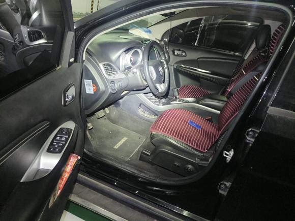 [武汉·鄂A] 二手道奇酷威2013款 2.4L 两驱尊尚版