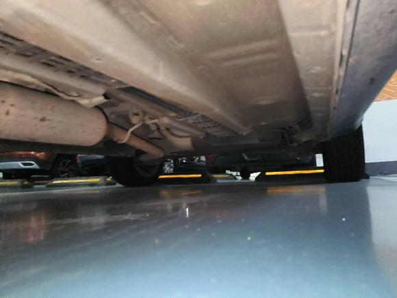 [深圳·粤S] 二手陆风陆风X22017款 1.6L 自动劲锐版