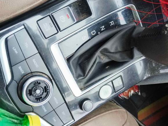 [广州·粤E] 二手宝沃宝沃BX52017款 20TGDI 自动两驱先锋型