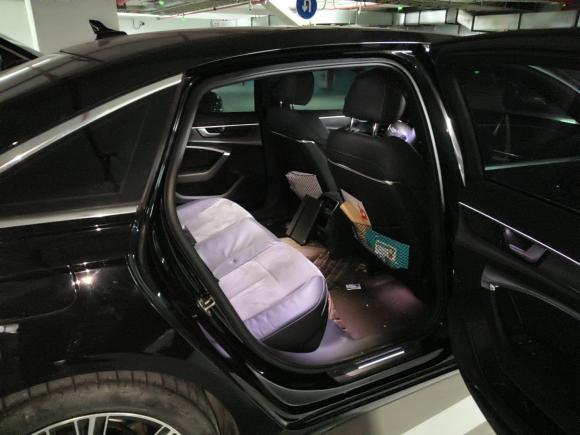 [上海·沪M] 二手奥迪奥迪A6L2020款 45 TFSI quattro 臻选动感型