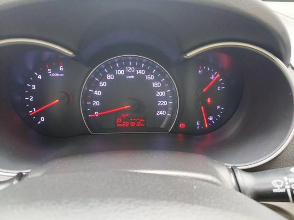 [广州·粤A] 二手起亚索兰托2013款 2.2T 5座柴油舒适版