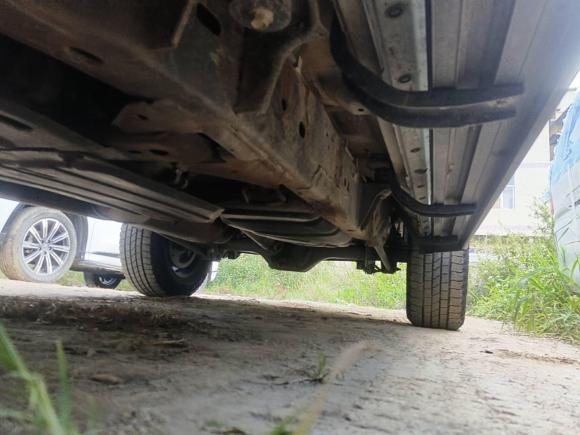 [广州·粤L] 二手日产途达2018款 2.5L 自动四驱旗舰版