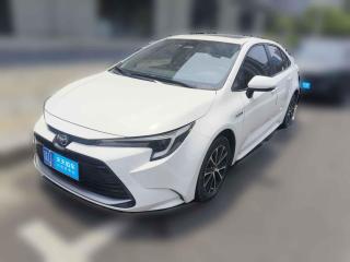 丰田雷凌2023款 智能电混双擎 1.8L 豪华版