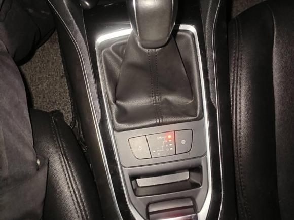 [深圳·粤L] 二手标致标致4082015款 1.2T 自动豪华版