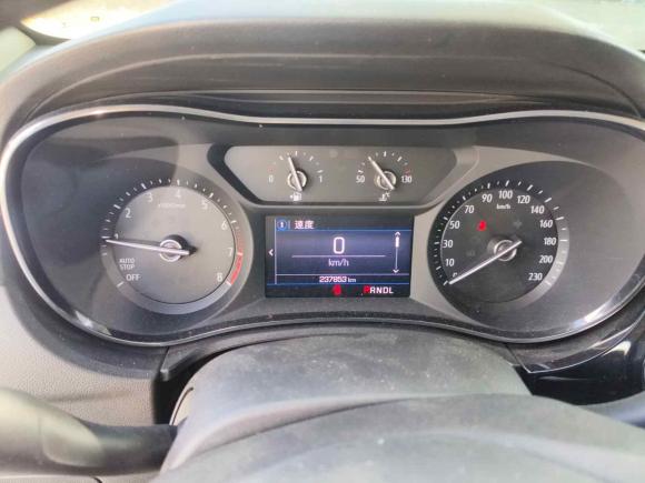 [上海·沪C] 二手别克凯越2018款 15N CVT豪华型