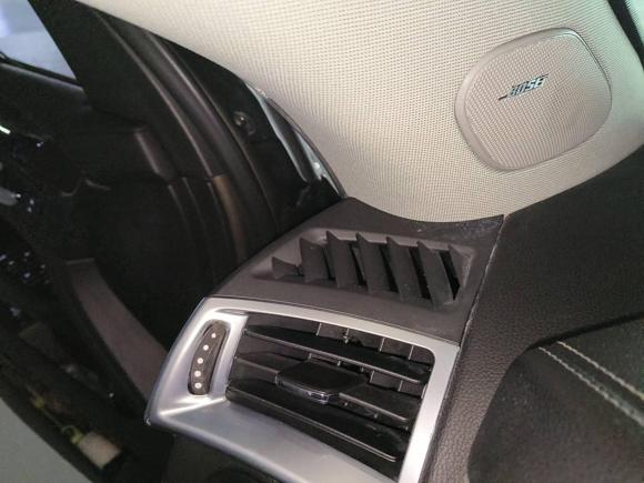 [深圳·陕A] 二手凯迪拉克凯迪拉克SRX2014款 3.6L 旗舰型