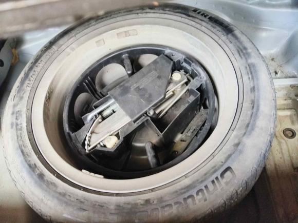 [杭州·浙A] 二手奔驰奔驰E级2010款 E 200 CGI 优雅型