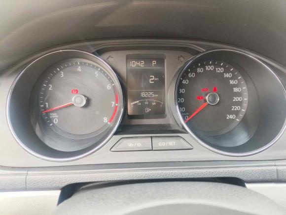 [青岛·鲁B] 二手大众朗逸2015款 1.6L 自动舒适版