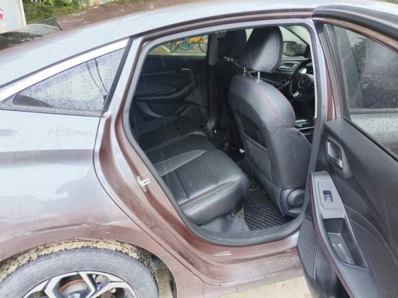 [上海·浙F] 二手名爵MG52022款 180DVVT 手动青春豪华版