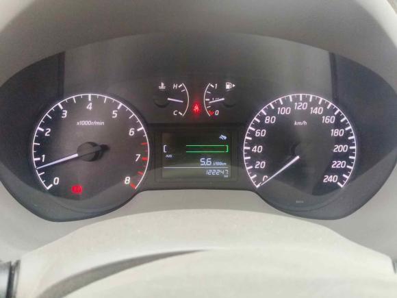 [西安·陕U] 二手日产轩逸2012款 1.6XL 手动豪华版