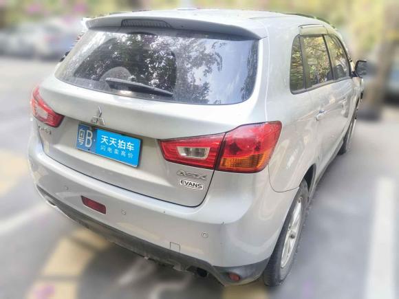 [广州·粤B] 二手三菱劲炫ASX2013款 2.0L CVT两驱精英版