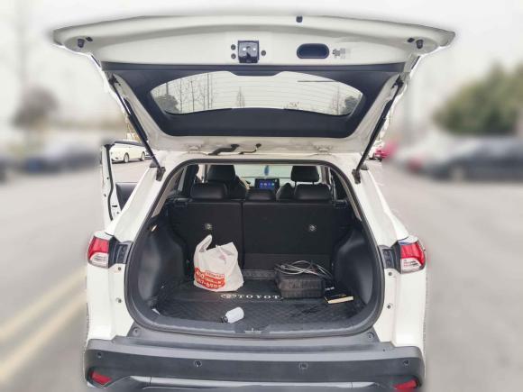 [成都·粤S] 二手丰田锋兰达2022款 2.0L CVT领先版